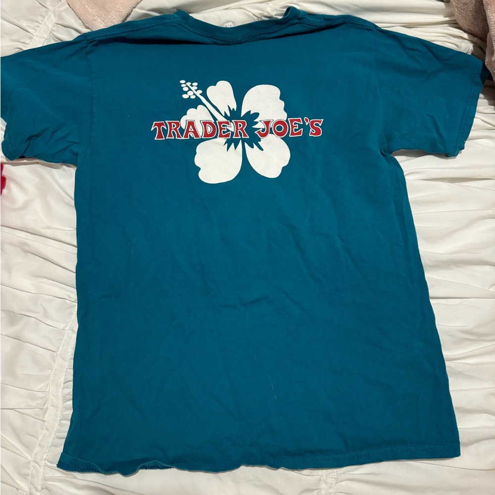 TRADER JOES tshirt
